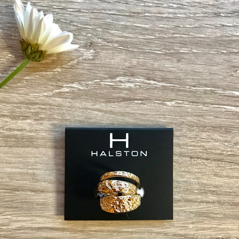 NWT - gold toned hammered 3 piece ring - sz 6